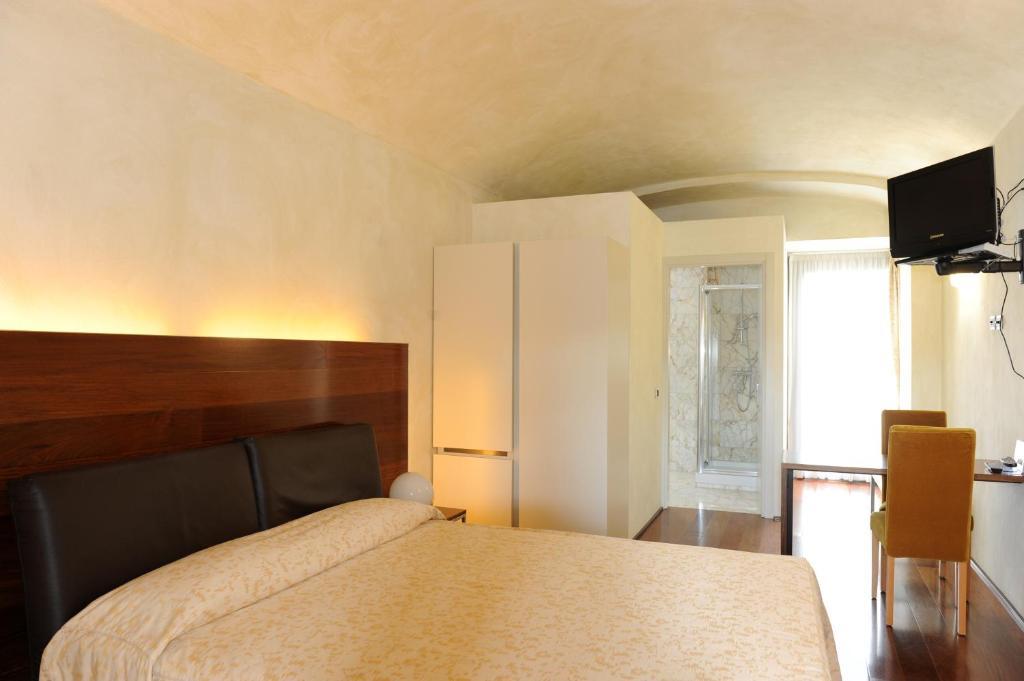 Dimora Del Barone Hotel Romagnano Sesia Værelse billede