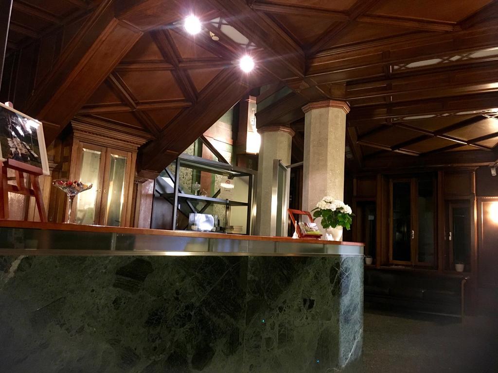 Dimora Del Barone Hotel Romagnano Sesia Eksteriør billede